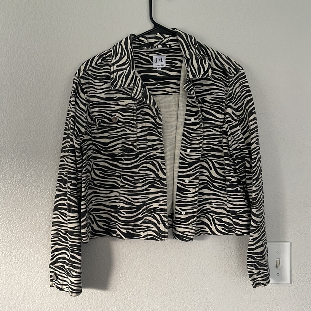 zebra print cropped jacket